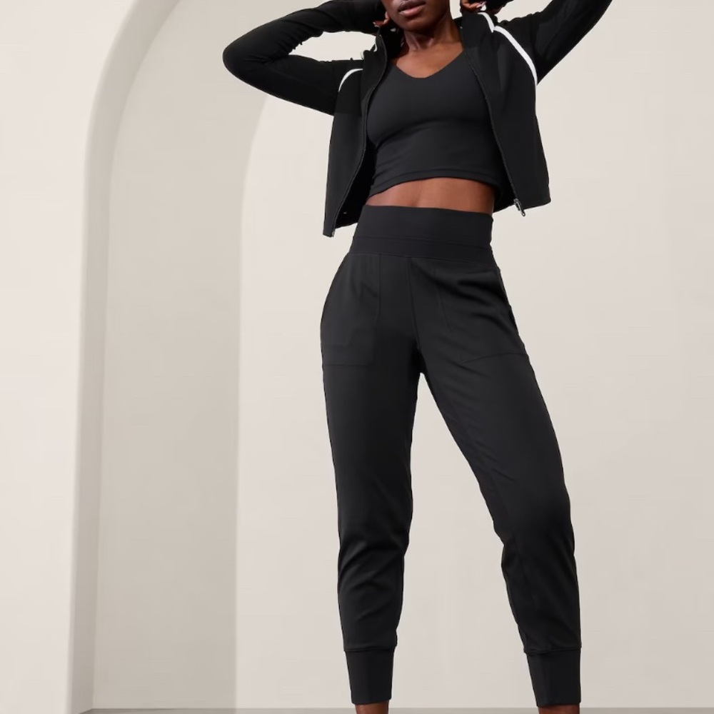 EUC Athleta Venice High Rise Jogger, Small, Black